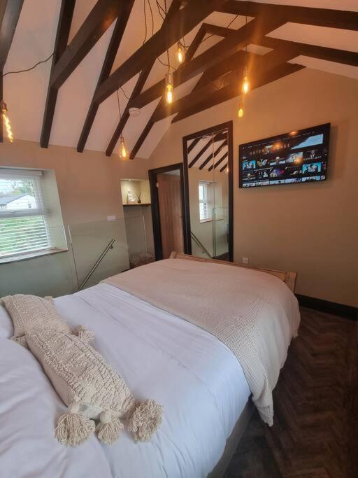Luxurious Cottage With Hot Tub, Lake District Duddon Екстер'єр фото