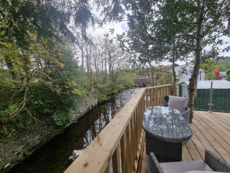 Luxurious Cottage With Hot Tub, Lake District Duddon Екстер'єр фото